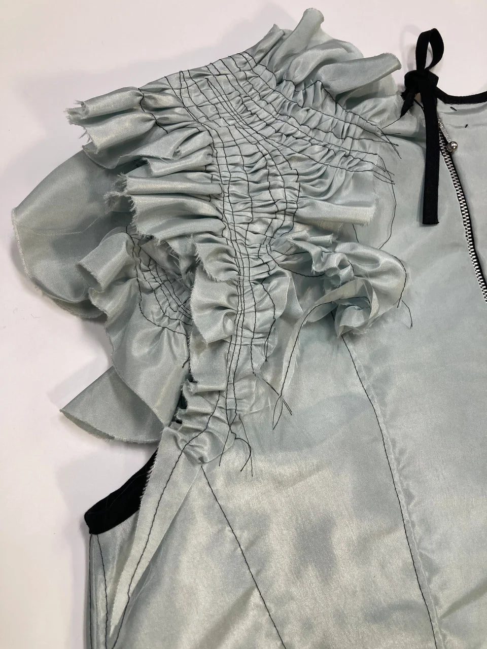 SLEEVELESS TOP - Turquoise w/ black thread
