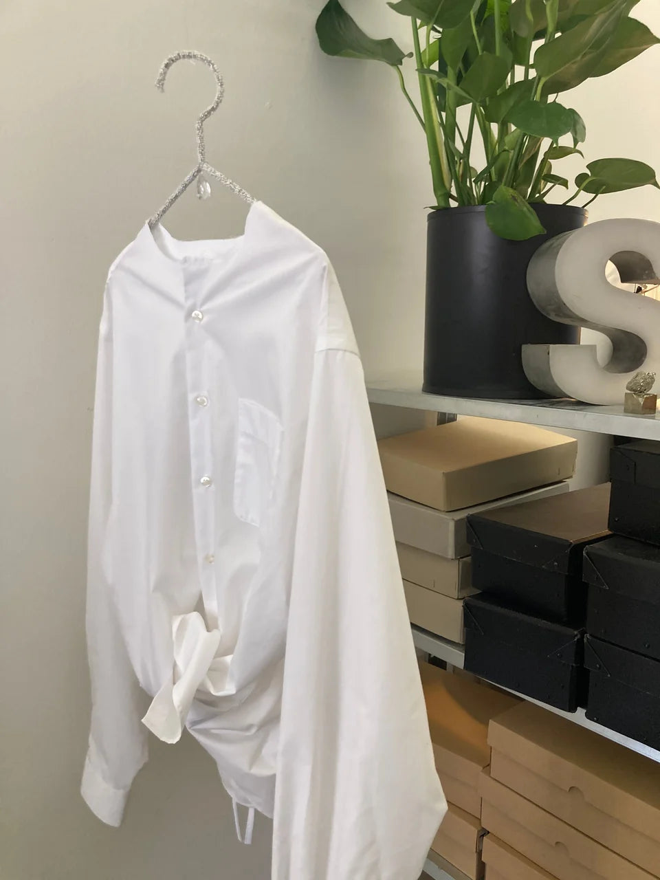 TRANSFORMED SHIRT - w/ cut out