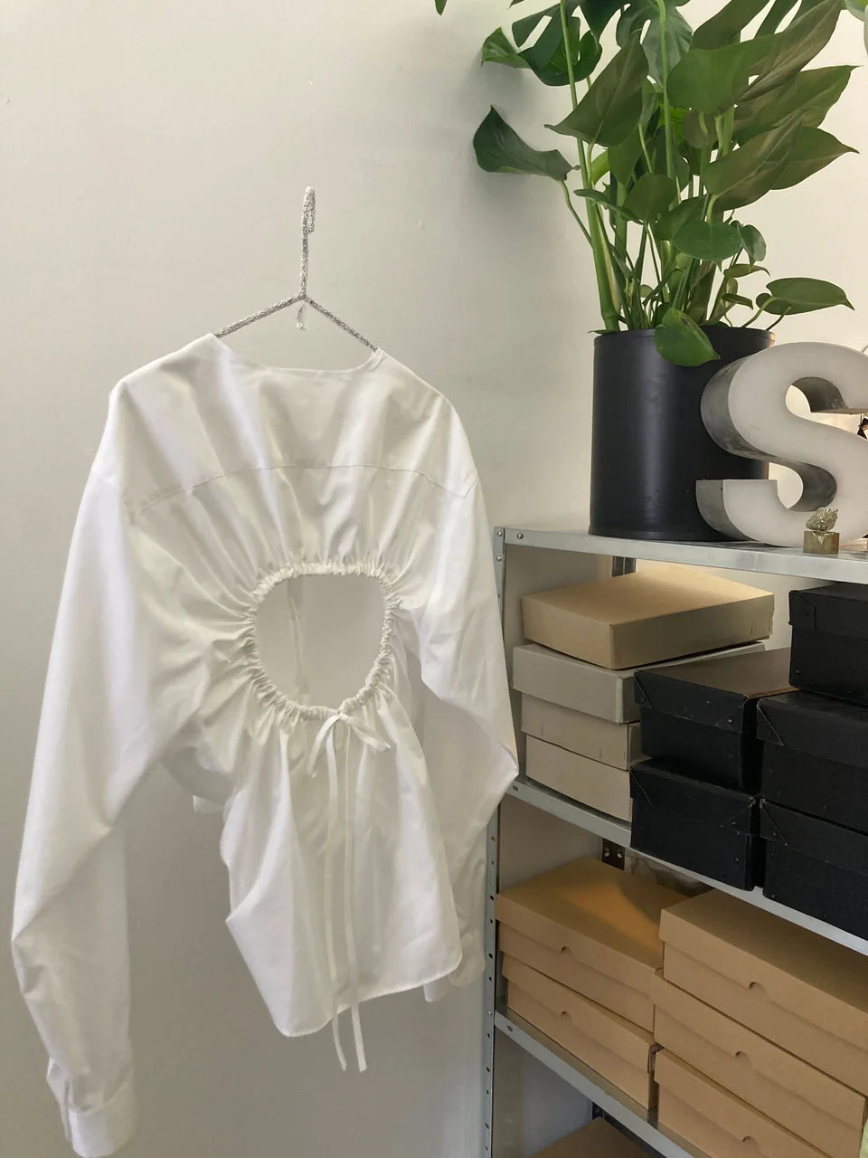 TRANSFORMED SHIRT - w/ cut out