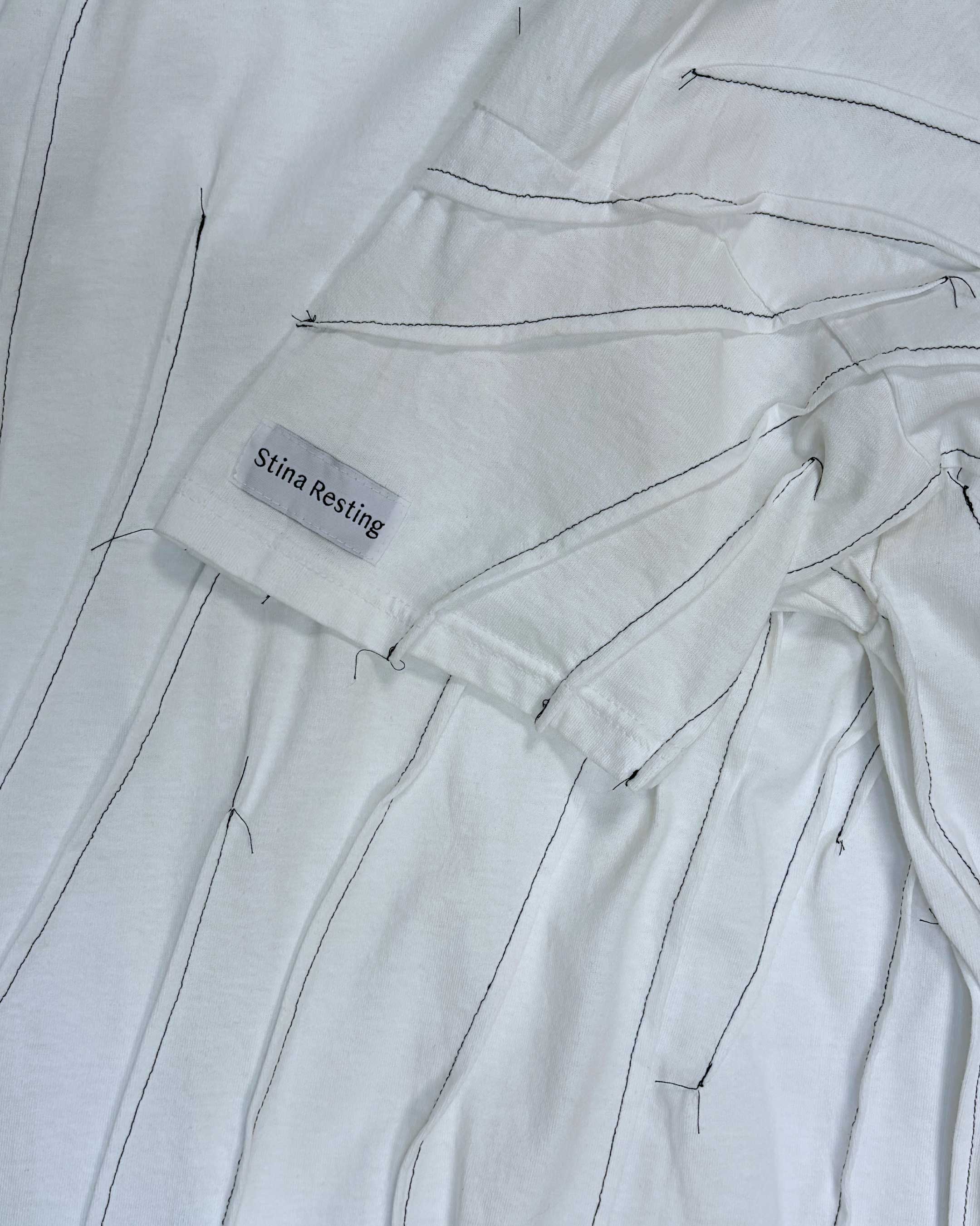WRINKLED T-SHIRT - White w/ black thread - #01